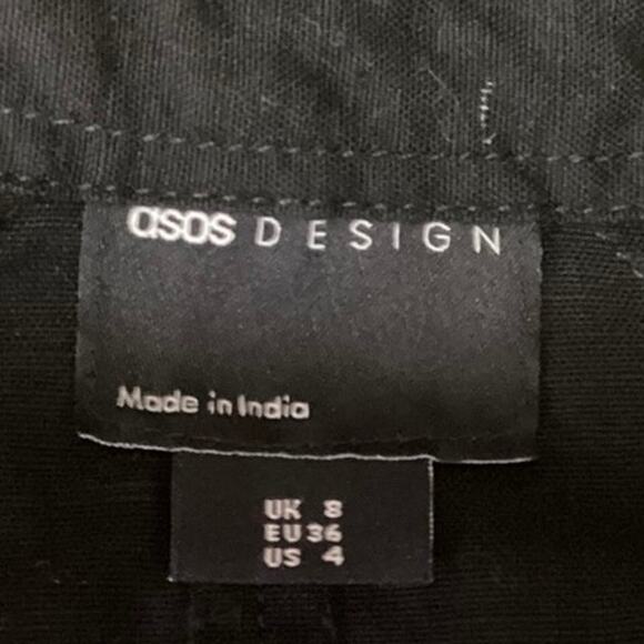 ASOS Black Button Up Shirt Pocket Short Sleeve Tie Waist Romper Jumpsuit Size 4 - Picture 4 of 5